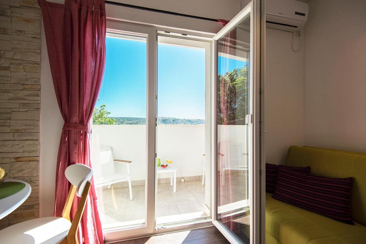 Apartments Cape Deluxe ريتنا المظهر الخارجي الصورة