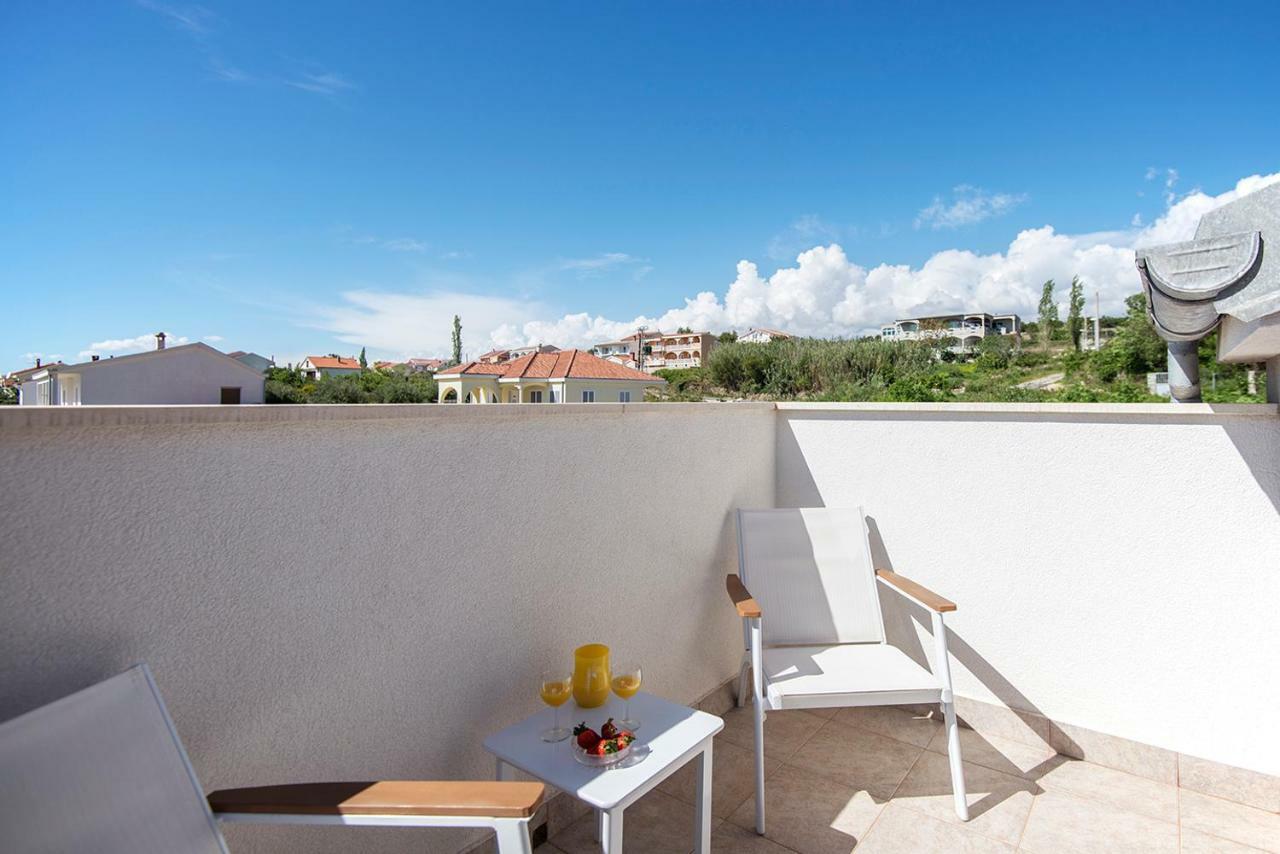 Apartments Cape Deluxe ريتنا المظهر الخارجي الصورة